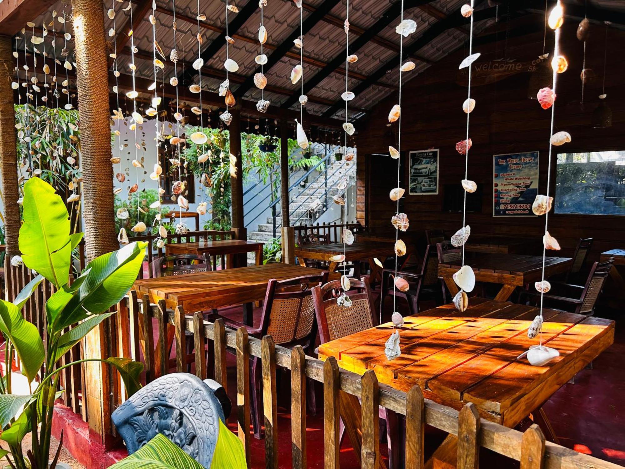 Pearl Bungalow ตรินโคมาลี ภายนอก รูปภาพ