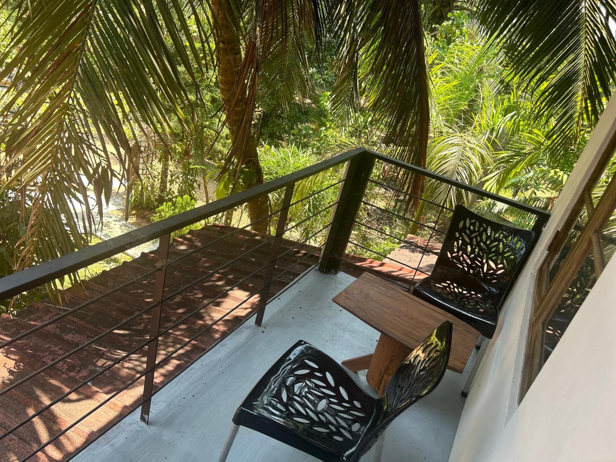 Pearl Bungalow ตรินโคมาลี ภายนอก รูปภาพ