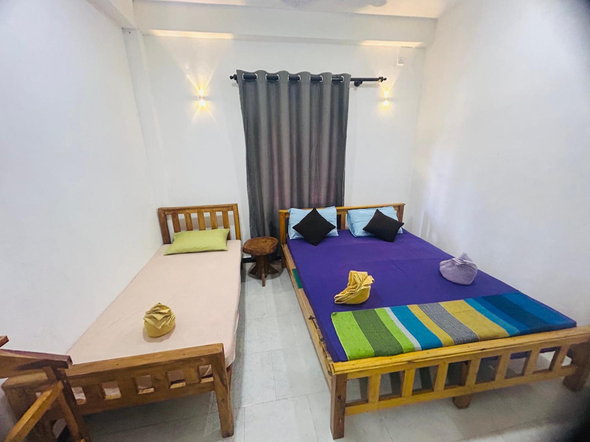 Pearl Bungalow ตรินโคมาลี ภายนอก รูปภาพ